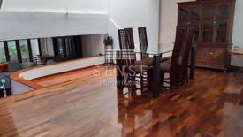 6 Bedroom Townhouse for sale in Khlong Toei Nuea, Bangkok near MRT Sukhumvit