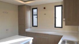 4 Bedroom House for sale in Industrial Valley, Metro Manila near LRT-2 Katipunan