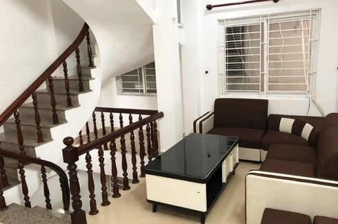 2 Bedroom House for sale in Lang Thuong, Ha Noi