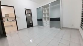 3 Bedroom Condo for sale in Petaling Jaya, Selangor