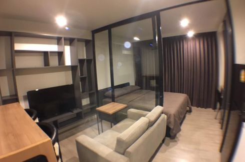 Condo for rent in Maestro 02 Ruamrudee, Langsuan, Bangkok near BTS Ploen Chit