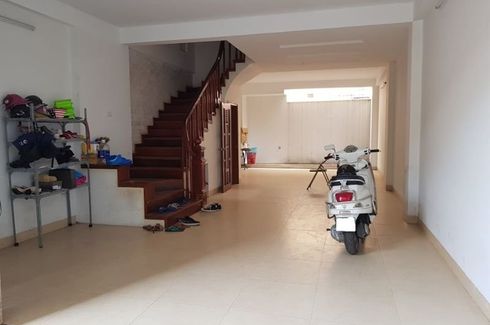 5 Bedroom House for sale in Mai Dich, Ha Noi
