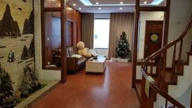 5 Bedroom House for sale in Mai Dich, Ha Noi