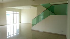 5 Bedroom House for sale in Taman Kempas Utama, Johor