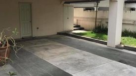5 Bedroom House for rent in Alabang, Metro Manila