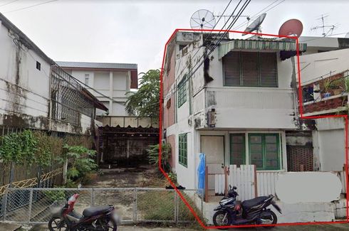 1 Bedroom Townhouse for sale in Phra Khanong, Bangkok near BTS Thong Lo