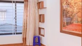 4 Bedroom House for sale in Nga Tu So, Ha Noi