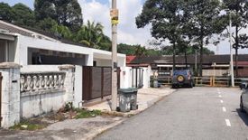3 Bedroom House for rent in Taman Cahaya, Johor