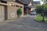 Rumah dijual dengan 6 kamar tidur di Cibeunying, Jawa Barat