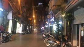 Cần bán nhà phố 4 phòng ngủ tại Tràng Tiền, Quận Hoàn Kiếm, Hà Nội