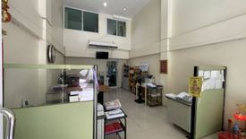 ขายทาวน์เฮ้าส์ 4 ห้องนอน ใน บางนา, กรุงเทพ ใกล้ MRT ศรีลาซาล