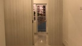 Condo for sale in Talon Dos, Metro Manila