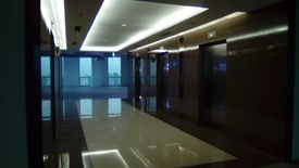 Commercial for rent in Highway Hills, Metro Manila near MRT-3 Shaw Boulevard