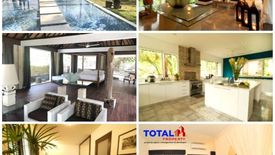 Villa dijual dengan 5 kamar tidur di Air Kuning, Bali