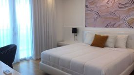 3 Bedroom Condo for rent in Park Terraces, San Lorenzo, Metro Manila near MRT-3 Ayala