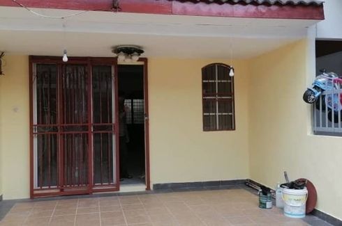 3 Bedroom House for sale in Taman Seri Gombak, Selangor