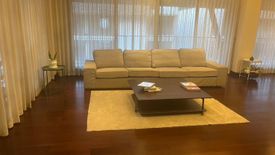 4 Bedroom Apartment for rent in Raveevan Suites, Khlong Tan Nuea, Bangkok near MRT Sukhumvit