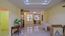 3 Bedroom Townhouse for rent in Khlong Tan, Bangkok near BTS Phrom Phong