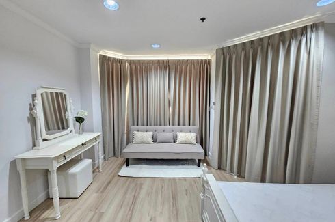 1 Bedroom Condo for rent in Silom, Bangkok near BTS Sala Daeng