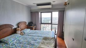 ขายคอนโด สาธร การ์เด้นส์ 2 ห้องนอน ใน ทุ่งมหาเมฆ, สาทร ใกล้ MRT ลุมพินี