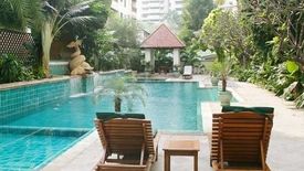 3 Bedroom Condo for rent in Kallista Mansion, Khlong Toei Nuea, Bangkok near BTS Nana