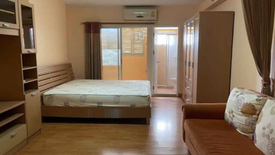 Condo for rent in Huai Khwang, Bangkok near MRT Huai Khwang