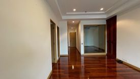 2 Bedroom Condo for sale in Baan Chao Praya, Khlong San, Bangkok near BTS Saphan Taksin