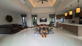 3 Bedroom Villa for sale in Choeng Thale, Phuket