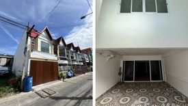 2 Bedroom Townhouse for sale in Thepharak, Samut Prakan near MRT Si Thepha