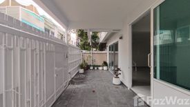 3 Bedroom House for rent in Khlong Tan Nuea, Bangkok