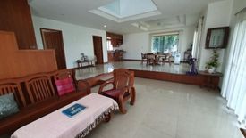 5 Bedroom House for sale in Saen Suk, Chonburi