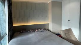 3 Bedroom Condo for sale in Bang Phong Pang, Bangkok