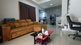 2 Bedroom Townhouse for sale in Saenrak 5 Nong Tamlueng-Chak Samo, Nong Tamlueng, Chonburi