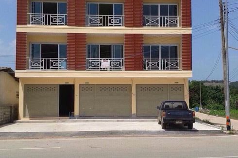 3 Bedroom Townhouse for sale in Kachet, Rayong