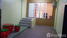 4 Bedroom Townhouse for sale in Talat Khwan, Nonthaburi near MRT Ministry of Public Health