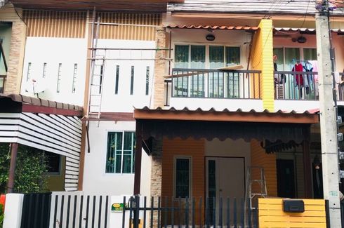 2 Bedroom Townhouse for sale in Bang Krasan, Phra Nakhon Si Ayutthaya