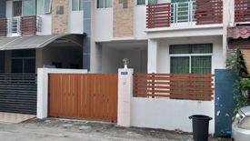 3 Bedroom Townhouse for rent in Krathum Lom, Nakhon Pathom