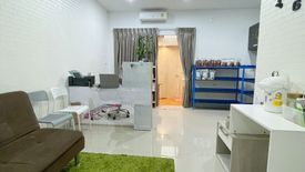 3 Bedroom Townhouse for sale in Lam Pho, Nonthaburi