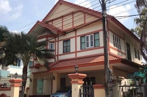 5 Bedroom House for rent in Bang Rak Yai, Nonthaburi