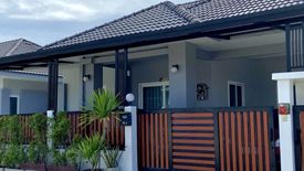 2 Bedroom House for sale in Suksomboon Bangpai, Bang Bai Mai, Surat Thani