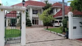 6 Bedroom House for sale in Lake Side Villa 2, Bang Kaeo, Samut Prakan