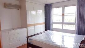 1 Bedroom Condo for sale in Baan Siri Sathorn Yenakard, Chong Nonsi, Bangkok near BTS Sala Daeng