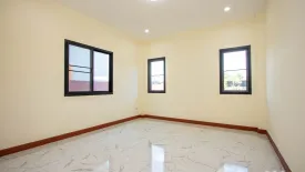 4 Bedroom House for sale in Samran Rat, Chiang Mai