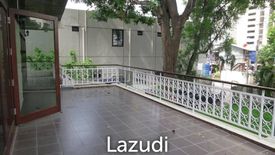 3 Bedroom Villa for rent in Khlong Toei Nuea, Bangkok near Airport Rail Link Makkasan