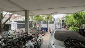 ขายบ้าน 6 ห้องนอน ใน สวนหลวง, สวนหลวง ใกล้ MRT พัฒนาการ