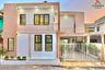 5 Bedroom House for sale in Baan Pruksa 14 B, Bang Khu Rat, Nonthaburi