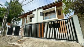 4 Bedroom Townhouse for sale in Talon Dos, Metro Manila