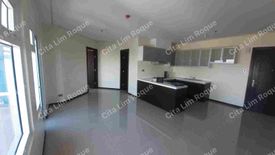 3 Bedroom Condo for Sale or Rent in BGC, Metro Manila