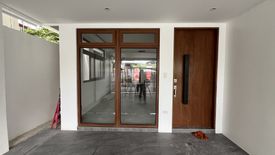 4 Bedroom House for sale in Merville, Metro Manila