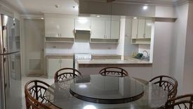3 Bedroom Condo for rent in San Lorenzo, Metro Manila